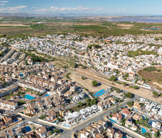 Inwestycja El Moncayo, Alicante Berlín 19