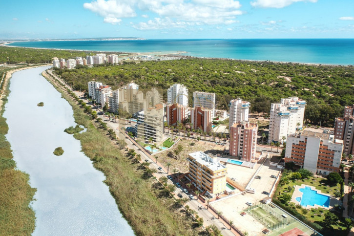 Mieszkanie Sprzedaż Guardamar del Segura, Alicante Avinguda del Port 3