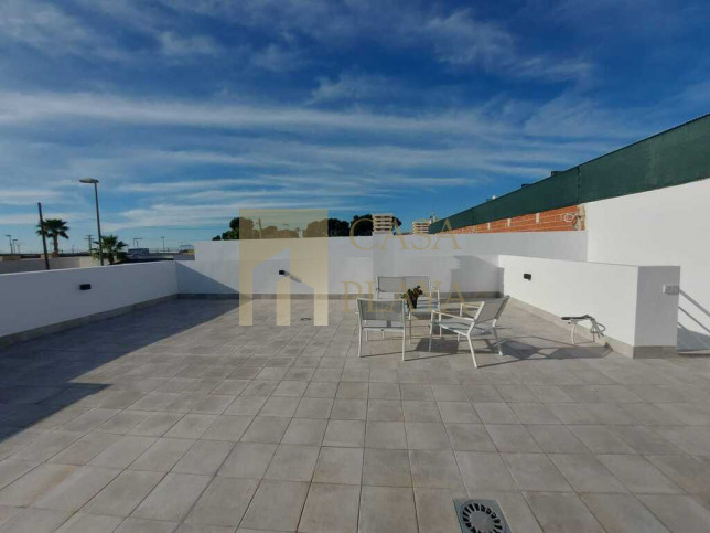 Dom Sprzedaż Roldan, Murcja Calle José García Peñafiel 3